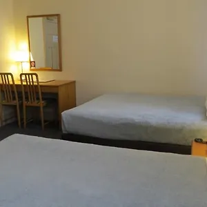 *** Hotel Criterion Australia